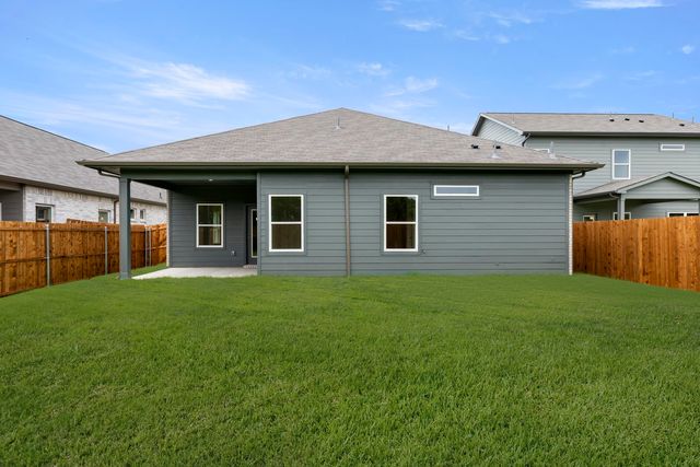 1233 Anderson Drive, Trenton, TX 75490