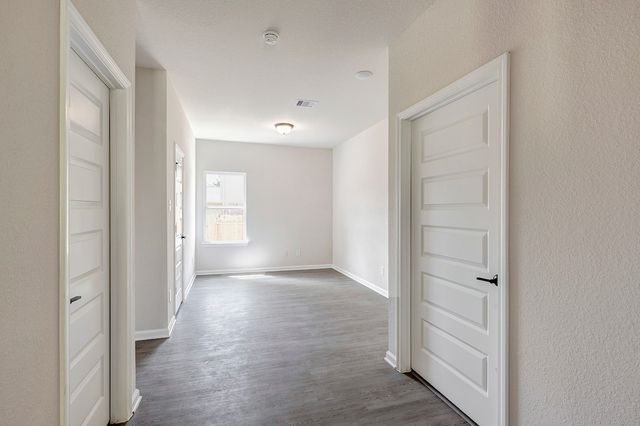 1233 Anderson Drive, Trenton, TX 75490