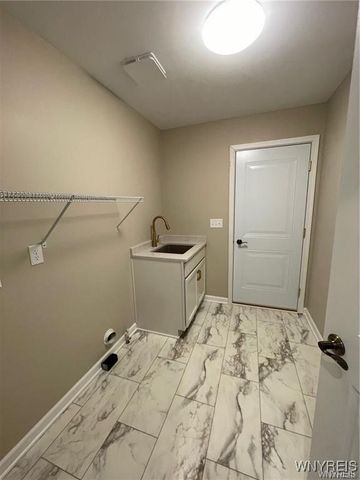 4543 Camp Road L203, Hamburg, NY 14075