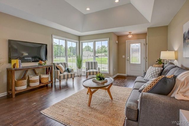 4543 Camp Road L203, Hamburg, NY 14075