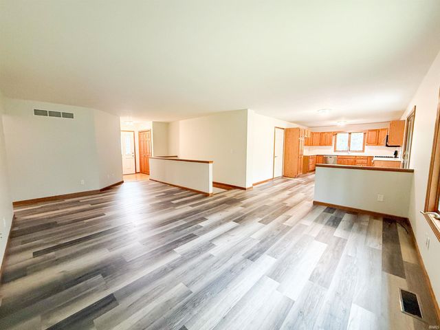 2725 Lismore Drive, Goshen, IN 46526