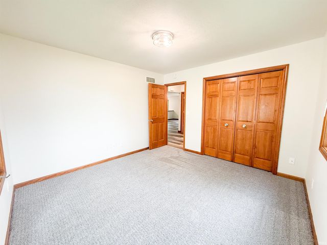2725 Lismore Drive, Goshen, IN 46526