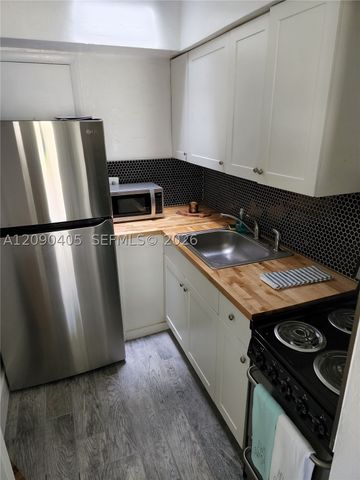 2901 Polk St 2, Hollywood, FL 33020