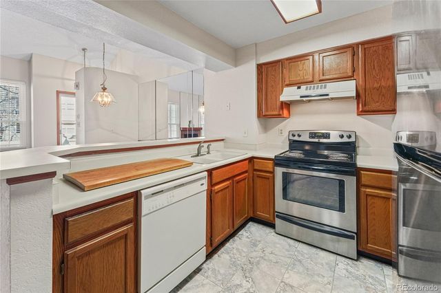 5756 W Atlantic Place, Lakewood, CO 80227