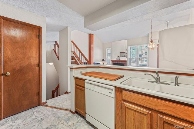 5756 W Atlantic Place, Lakewood, CO 80227