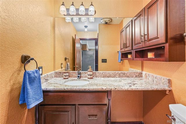 5756 W Atlantic Place, Lakewood, CO 80227