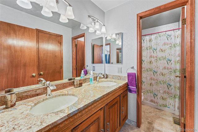 5756 W Atlantic Place, Lakewood, CO 80227