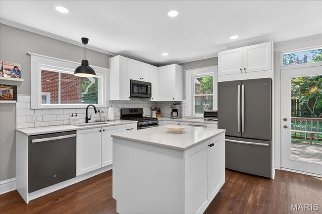 7324 Colgate Avenue, University City, MO 63130