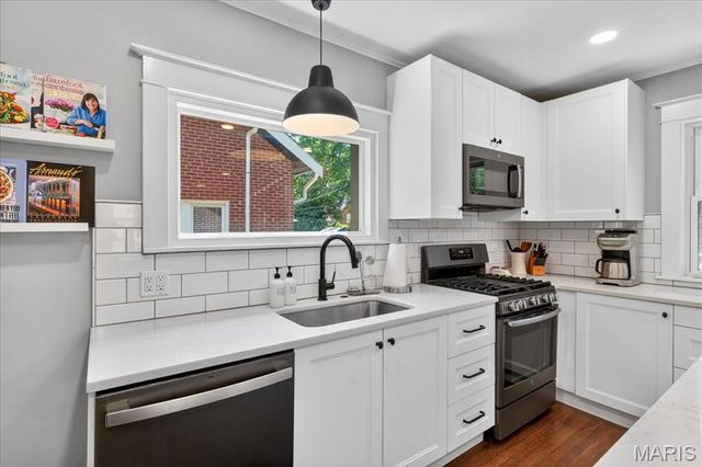 7324 Colgate Avenue, University City, MO 63130