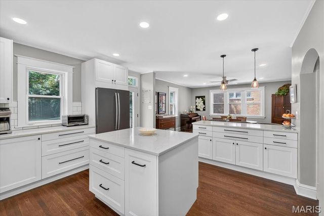 7324 Colgate Avenue, University City, MO 63130