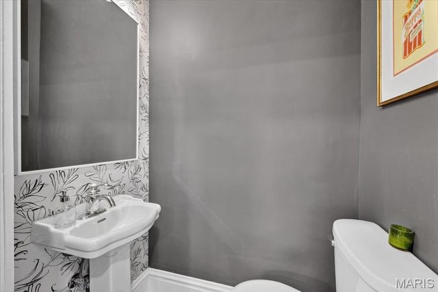 7324 Colgate Avenue, University City, MO 63130
