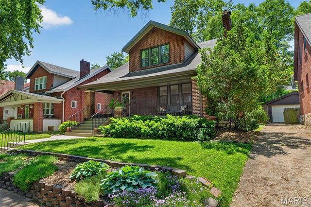 7324 Colgate Avenue, University City, MO 63130