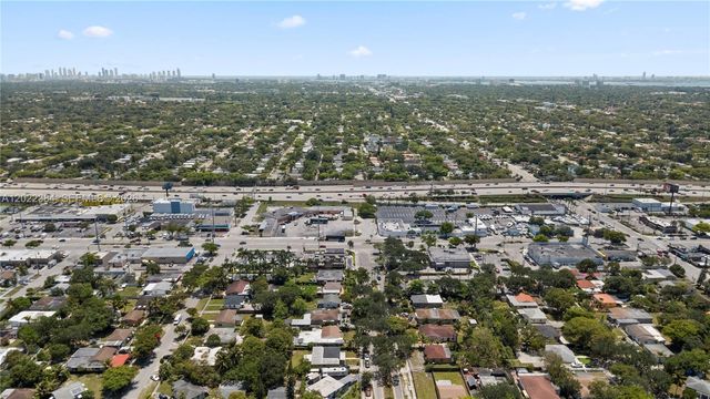 1075 NW 127th St, North Miami, FL 33168