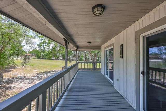 2802 HIDEAWAY LANE, Valrico, FL 33596