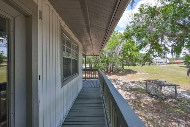 2802 HIDEAWAY LANE, Valrico, FL 33596