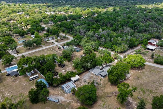 2802 HIDEAWAY LANE, Valrico, FL 33596