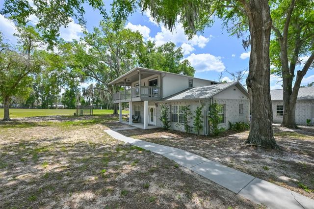 2802 HIDEAWAY LANE, Valrico, FL 33596