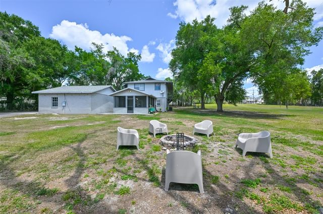 2802 HIDEAWAY LANE, Valrico, FL 33596