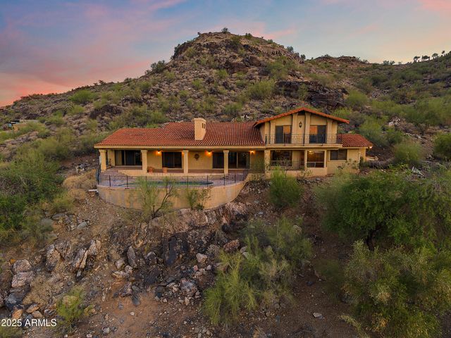 6349 E HUMMINGBIRD Lane, Paradise Valley, AZ 85253
