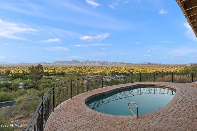 6349 E HUMMINGBIRD Lane, Paradise Valley, AZ 85253