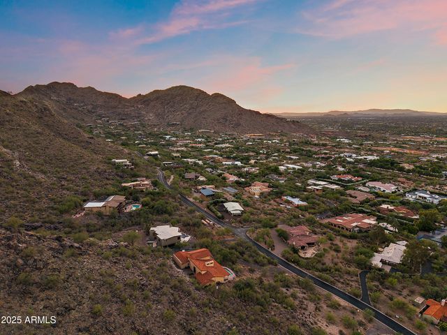 6349 E HUMMINGBIRD Lane, Paradise Valley, AZ 85253