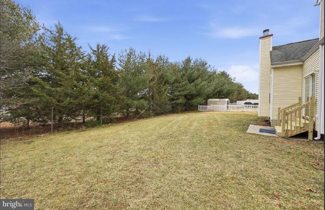 38 CENTENNIAL DR, Hammonton, NJ 08037