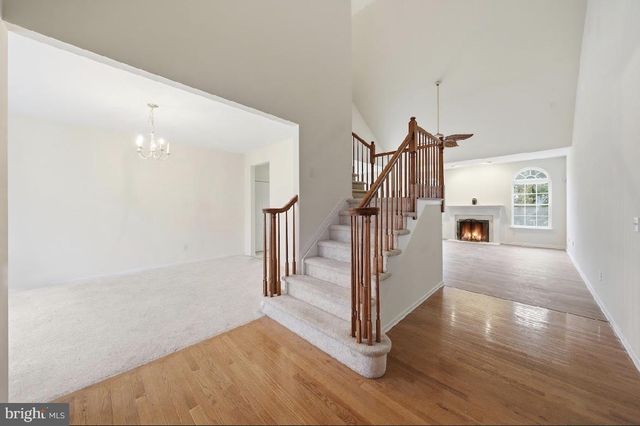 38 CENTENNIAL DR, Hammonton, NJ 08037