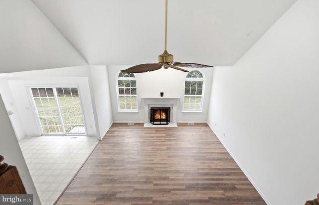 38 CENTENNIAL DR, Hammonton, NJ 08037