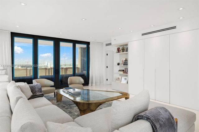 9999 Collins Avenue 11J, Bal Harbour, FL 33154