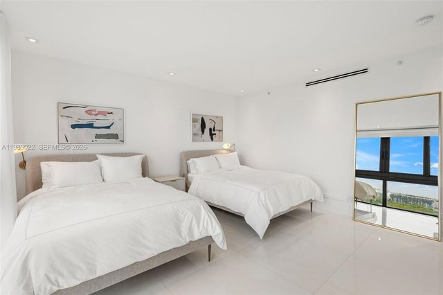 9999 Collins Avenue 11J, Bal Harbour, FL 33154