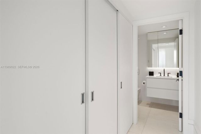 9999 Collins Avenue 11J, Bal Harbour, FL 33154