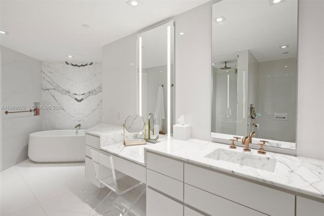 9999 Collins Avenue 11J, Bal Harbour, FL 33154