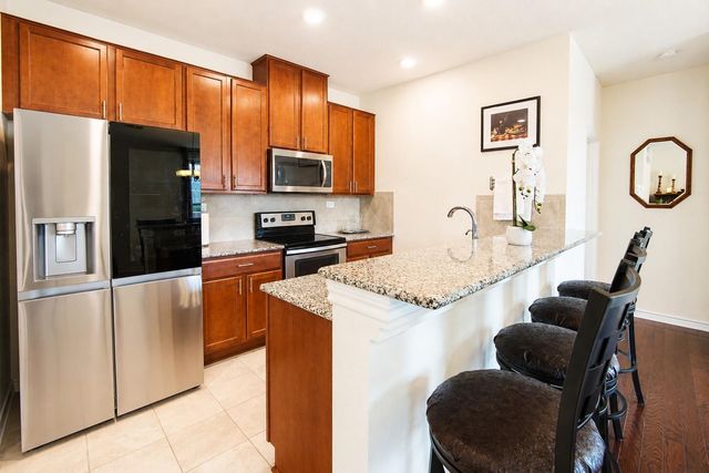 102 Landing LN, New Braunfels, TX 78130