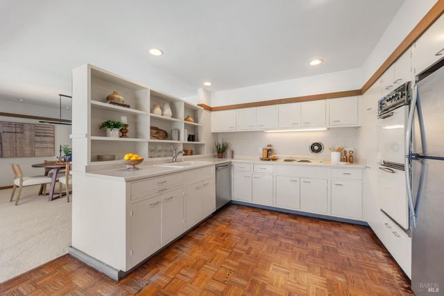 2 Tamalpais Ave, Belvedere, CA 94920