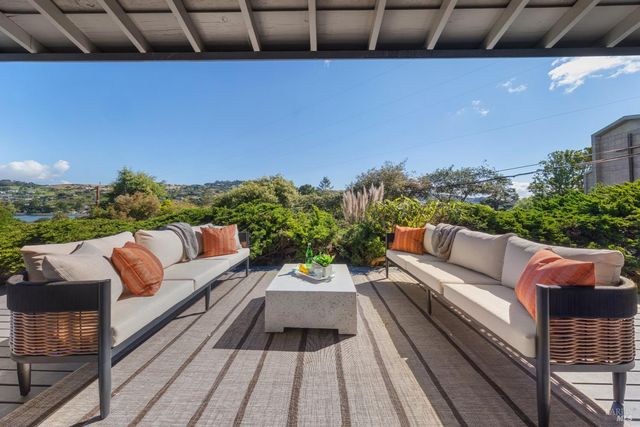 2 Tamalpais Ave, Belvedere, CA 94920