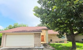 5931 AUTUMN LK, San Antonio, TX 78222