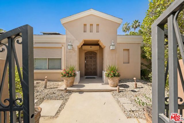 74744 Yucca Tree Drive, Palm Desert, CA 92260