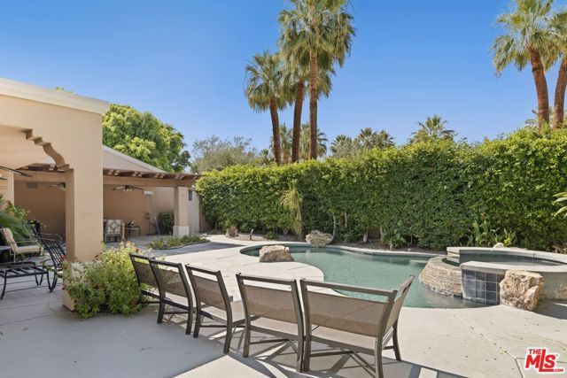 74744 Yucca Tree Drive, Palm Desert, CA 92260