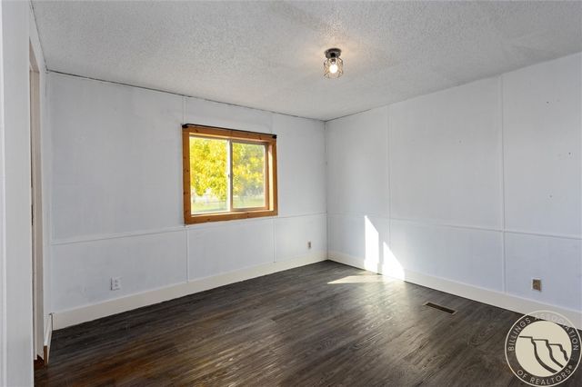 711 Cougar CIRCLE, Laurel, MT 59044