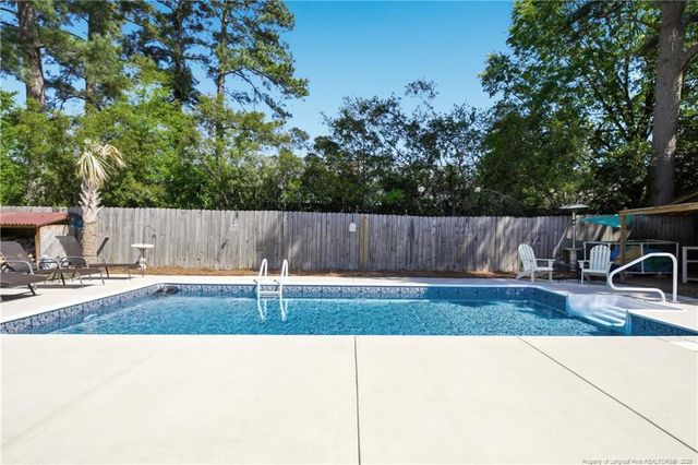 3528 Prestwick Drive, Fayetteville, NC 28303