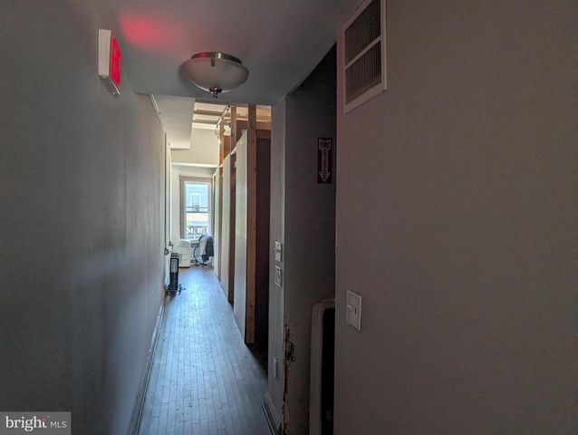 861 W 36TH ST W, Baltimore, MD 21211