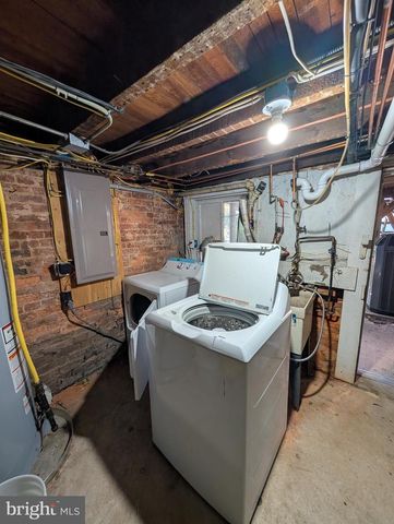 861 W 36TH ST W, Baltimore, MD 21211