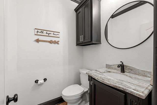9059 Crighton Crossing Drive, Conroe, TX 77302