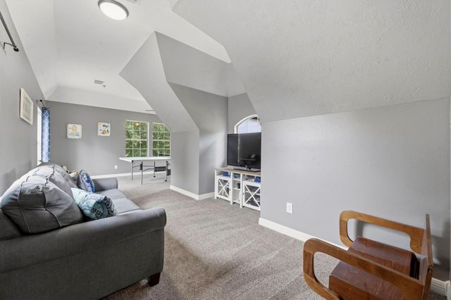 9059 Crighton Crossing Drive, Conroe, TX 77302