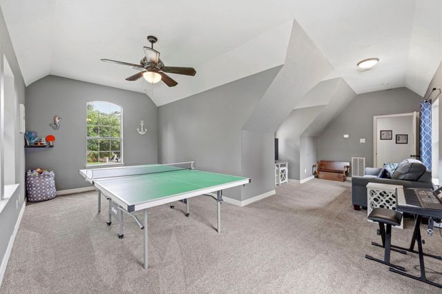9059 Crighton Crossing Drive, Conroe, TX 77302