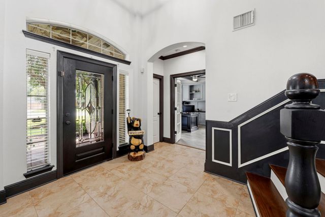9059 Crighton Crossing Drive, Conroe, TX 77302