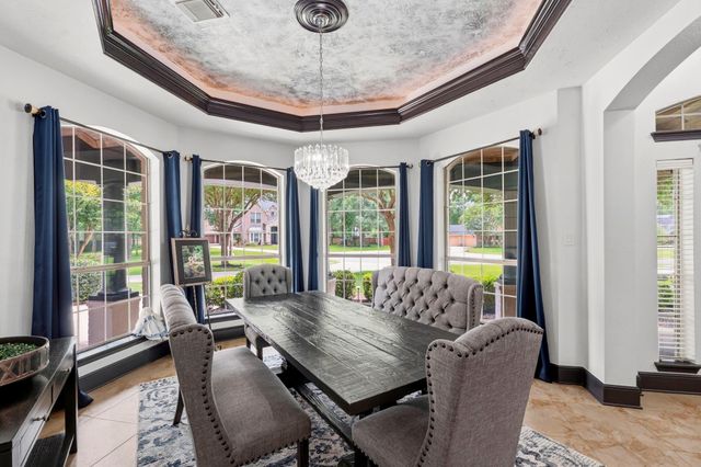 9059 Crighton Crossing Drive, Conroe, TX 77302