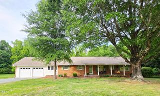 3669 W Greensboro Chapel Hill Road, Liberty, NC 27298