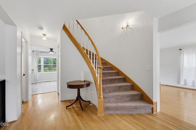 2489 Nieto Way, Medford, OR 97504