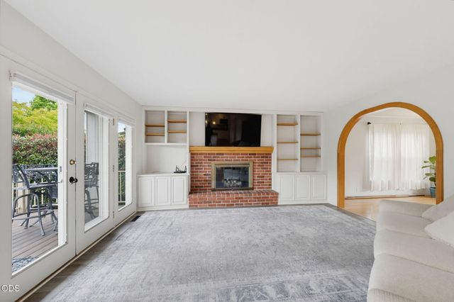 2489 Nieto Way, Medford, OR 97504